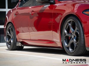 Alfa Romeo Giulia Side Skirts - Carbon Fiber - Estremo Alfa Romeo Giulia Side Skirts - Carbon Fiber - Estremo